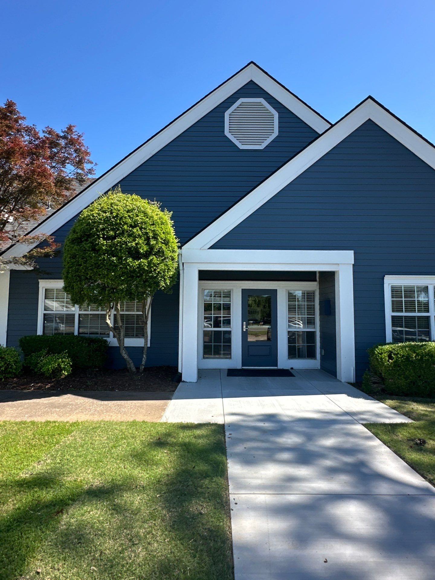 Prestige Roofing commercial roofing project for Broken Arrow Chamber & Washington Square